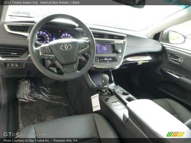 Nautical Blue Metallic / Black 2013 Toyota Avalon XLE