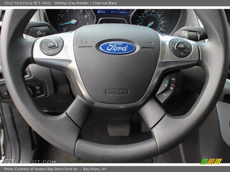 Sterling Grey Metallic / Charcoal Black 2012 Ford Focus SE 5-Door