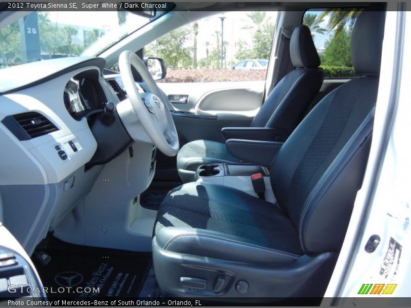 Super White / Dark Charcoal 2012 Toyota Sienna SE