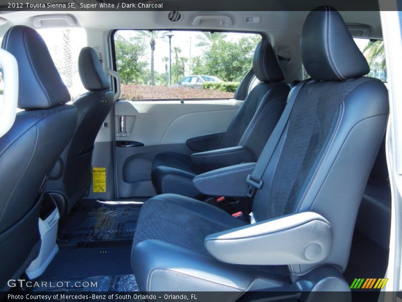 Super White / Dark Charcoal 2012 Toyota Sienna SE