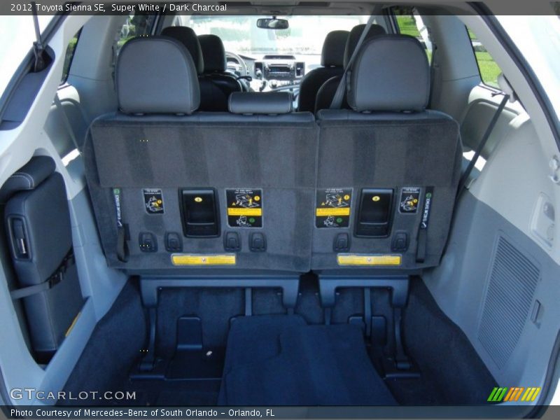Super White / Dark Charcoal 2012 Toyota Sienna SE