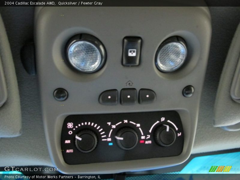 Quicksilver / Pewter Gray 2004 Cadillac Escalade AWD