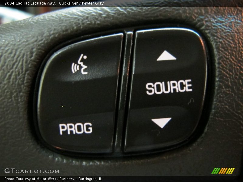 Quicksilver / Pewter Gray 2004 Cadillac Escalade AWD