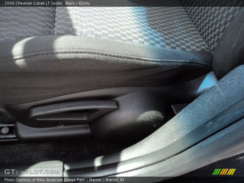 Black / Ebony 2009 Chevrolet Cobalt LT Sedan