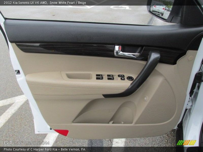Snow White Pearl / Beige 2012 Kia Sorento LX V6 AWD