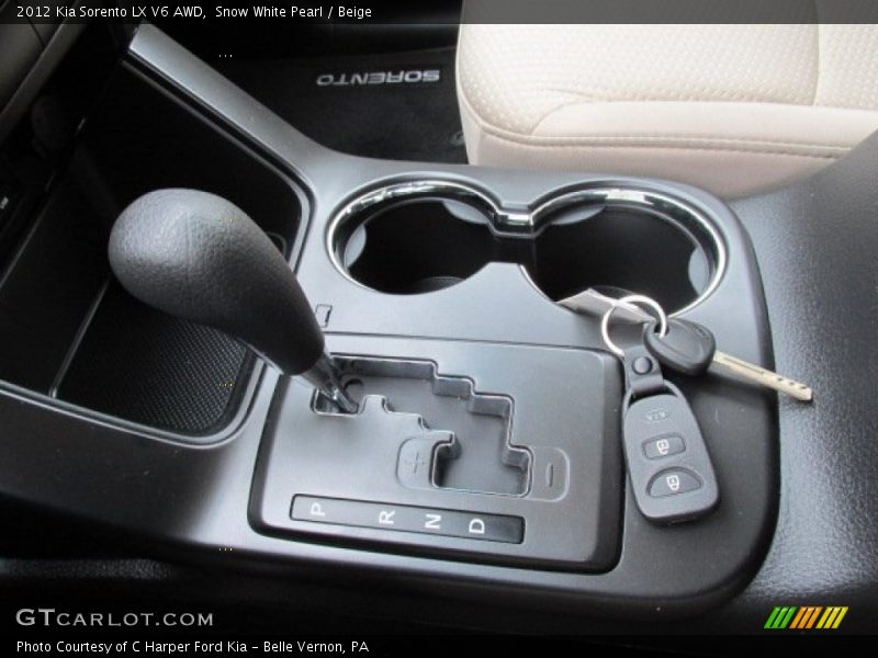 Snow White Pearl / Beige 2012 Kia Sorento LX V6 AWD