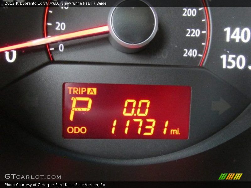 Snow White Pearl / Beige 2012 Kia Sorento LX V6 AWD