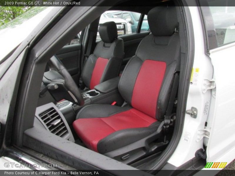 Front Seat of 2009 G8 GT