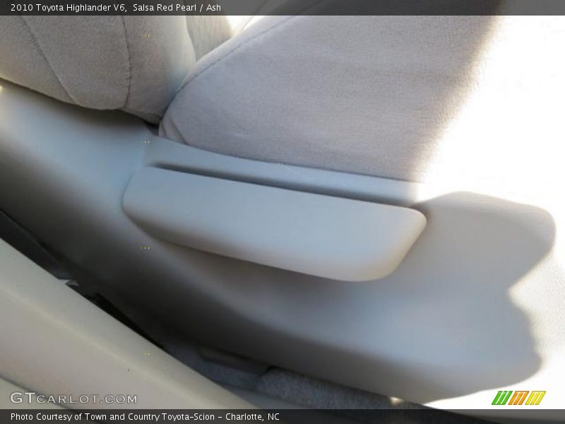 Salsa Red Pearl / Ash 2010 Toyota Highlander V6