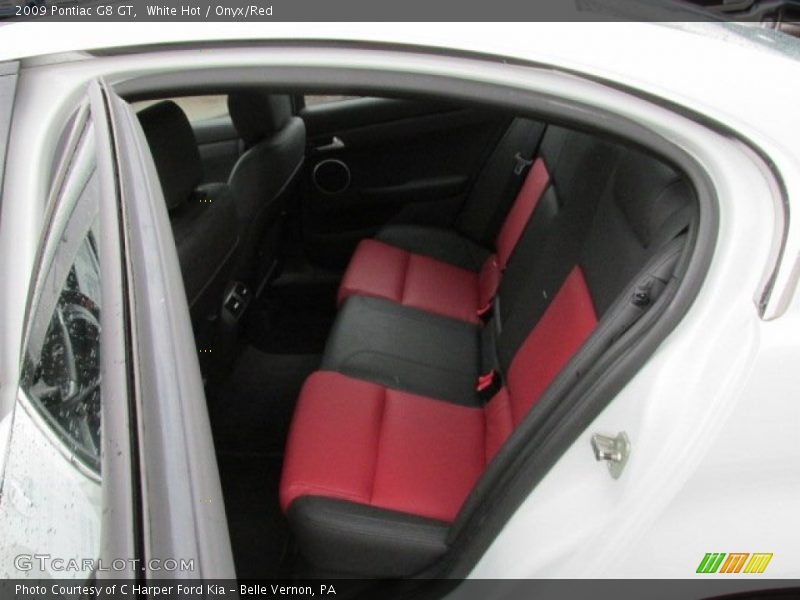 Rear Seat of 2009 G8 GT
