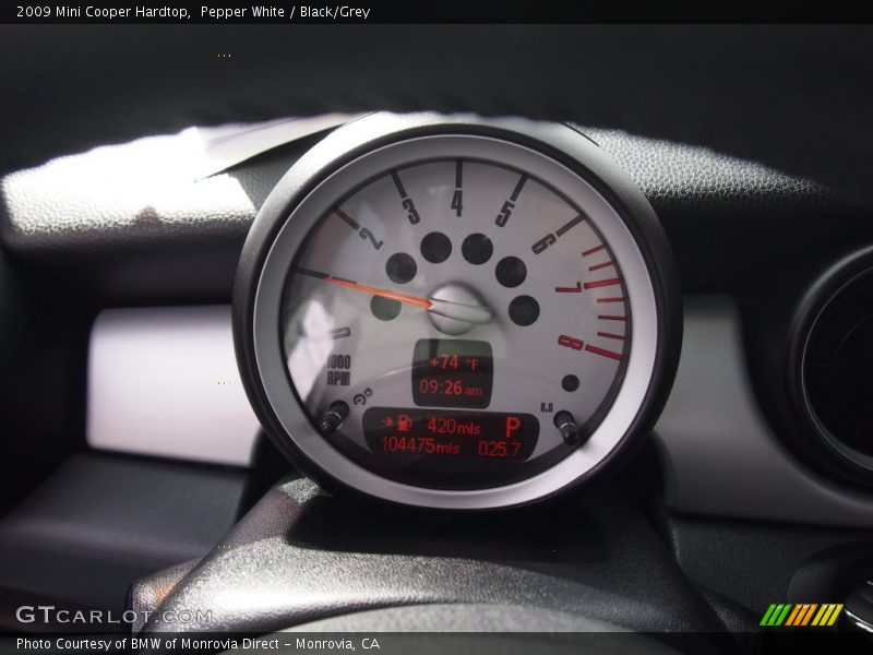 Pepper White / Black/Grey 2009 Mini Cooper Hardtop