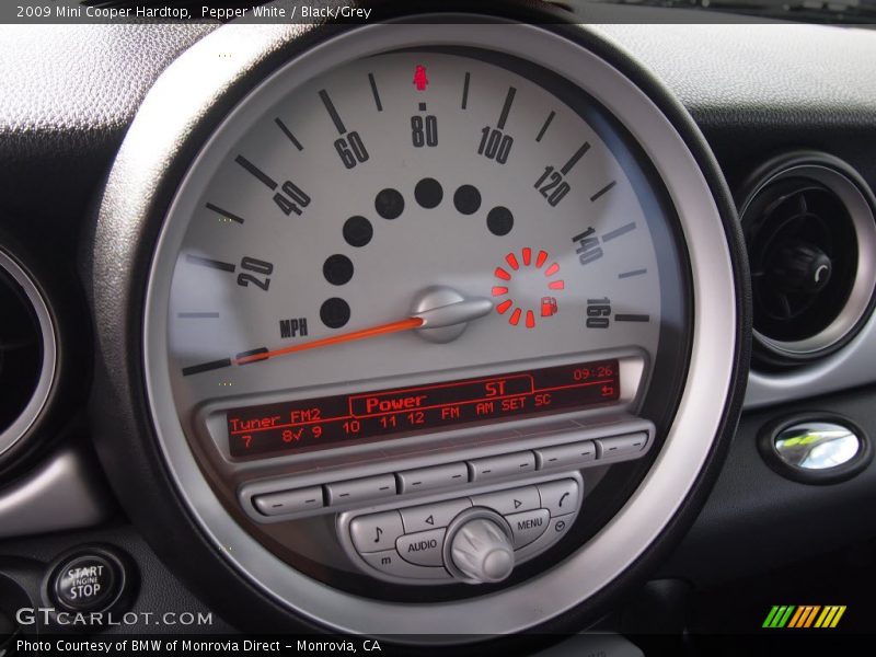 Pepper White / Black/Grey 2009 Mini Cooper Hardtop