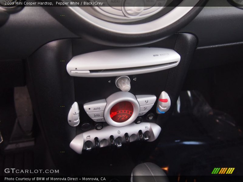 Pepper White / Black/Grey 2009 Mini Cooper Hardtop