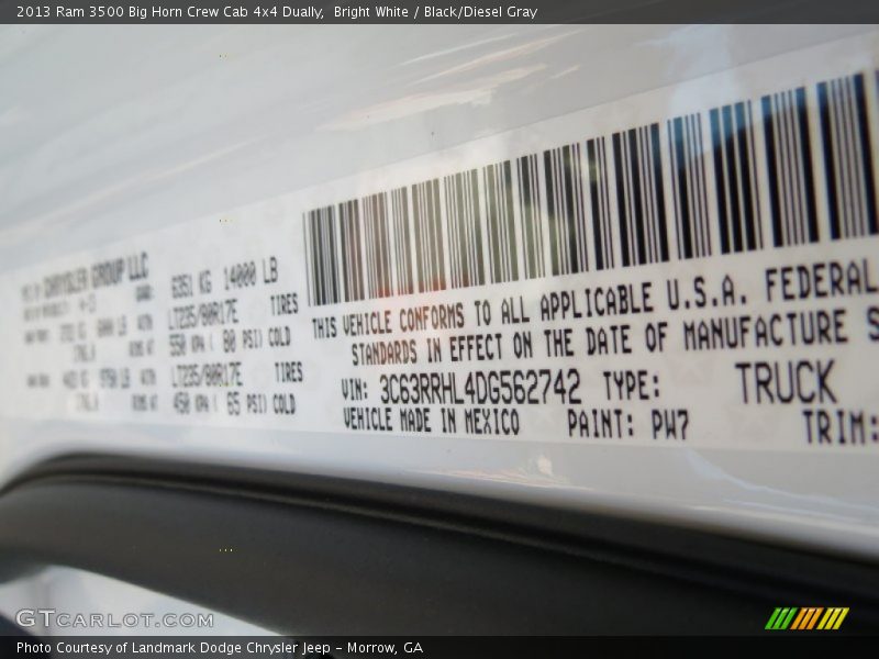 Bright White / Black/Diesel Gray 2013 Ram 3500 Big Horn Crew Cab 4x4 Dually