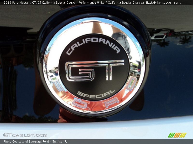 Performance White / California Special Charcoal Black/Miko-suede Inserts 2013 Ford Mustang GT/CS California Special Coupe
