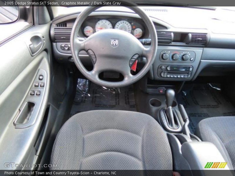 Dashboard of 2005 Stratus SXT Sedan