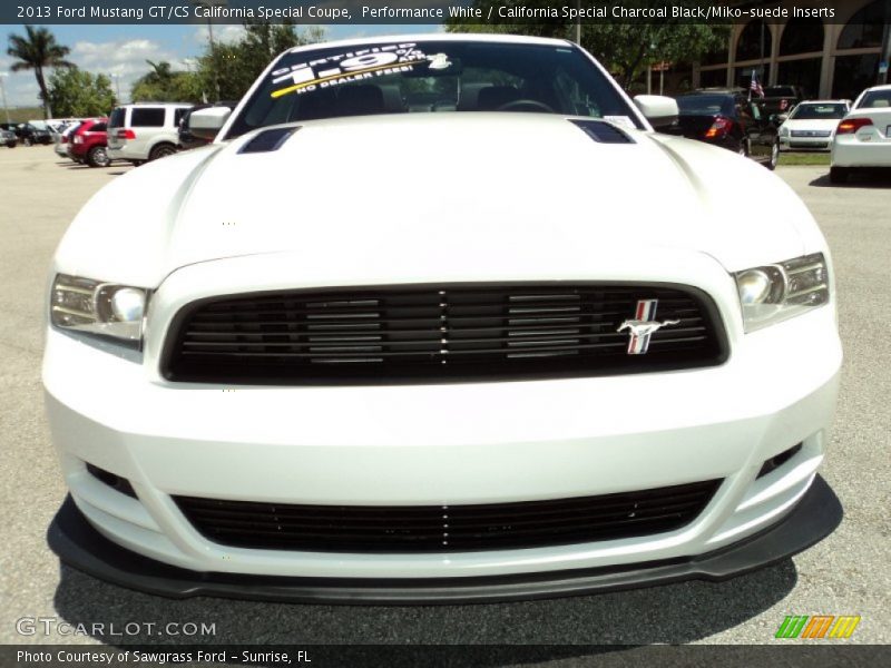  2013 Mustang GT/CS California Special Coupe Performance White