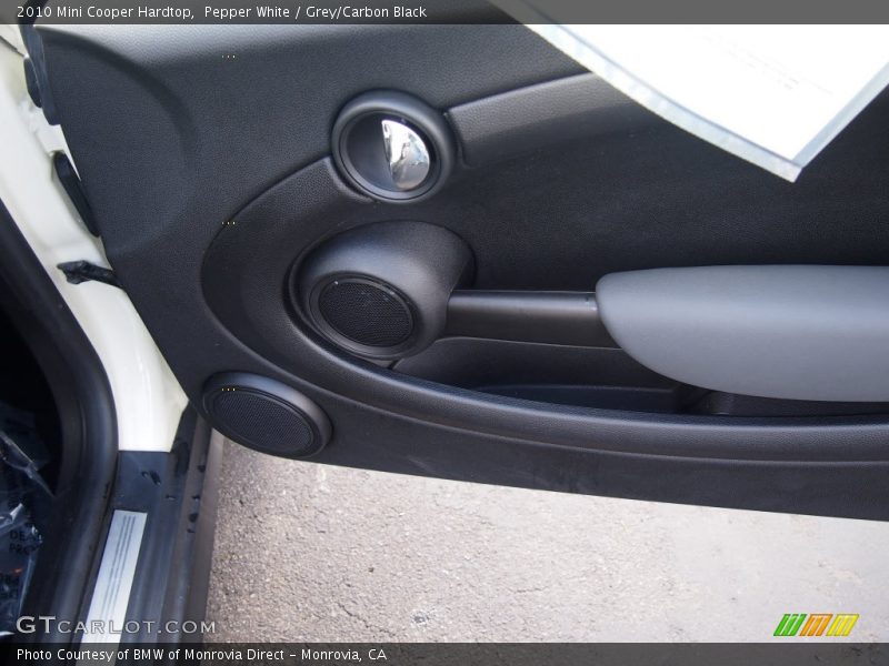Pepper White / Grey/Carbon Black 2010 Mini Cooper Hardtop