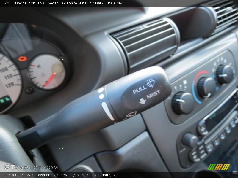 Controls of 2005 Stratus SXT Sedan