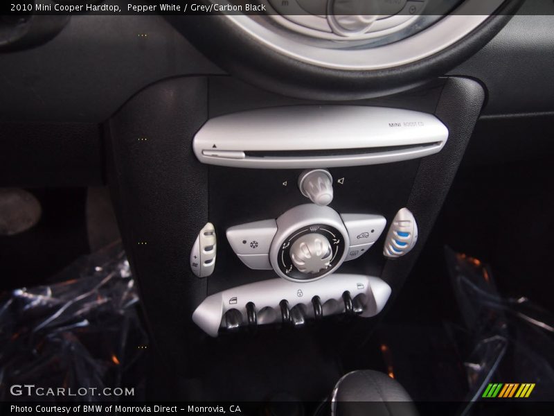 Pepper White / Grey/Carbon Black 2010 Mini Cooper Hardtop