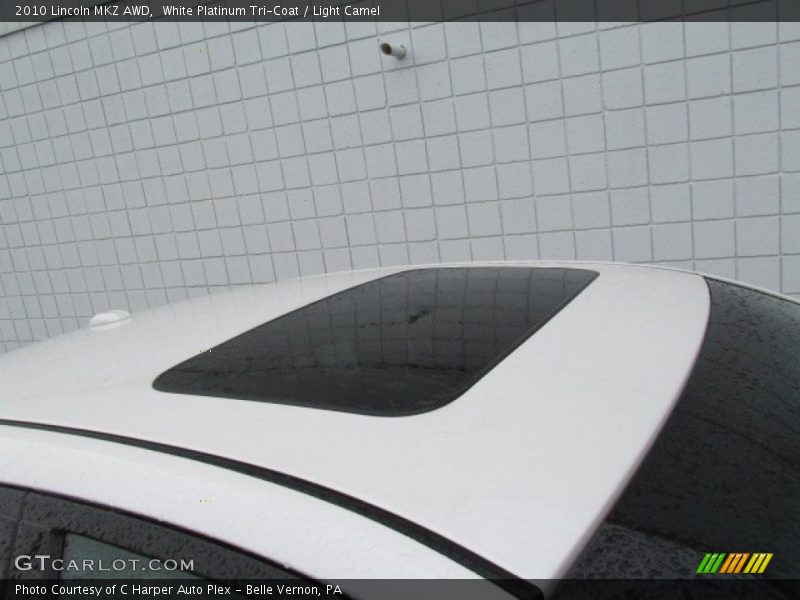 White Platinum Tri-Coat / Light Camel 2010 Lincoln MKZ AWD