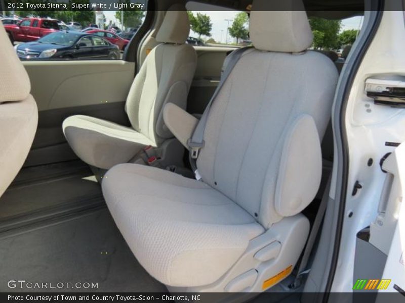 Super White / Light Gray 2012 Toyota Sienna