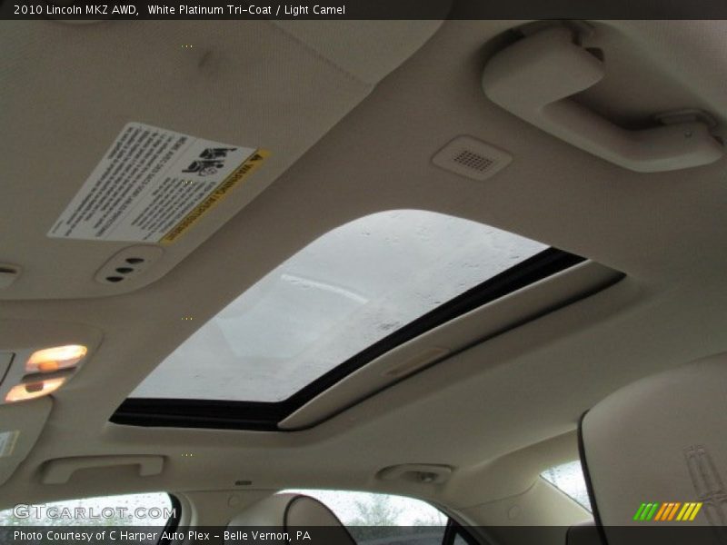 White Platinum Tri-Coat / Light Camel 2010 Lincoln MKZ AWD