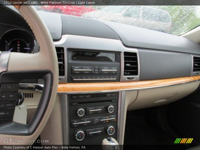White Platinum Tri-Coat / Light Camel 2010 Lincoln MKZ AWD