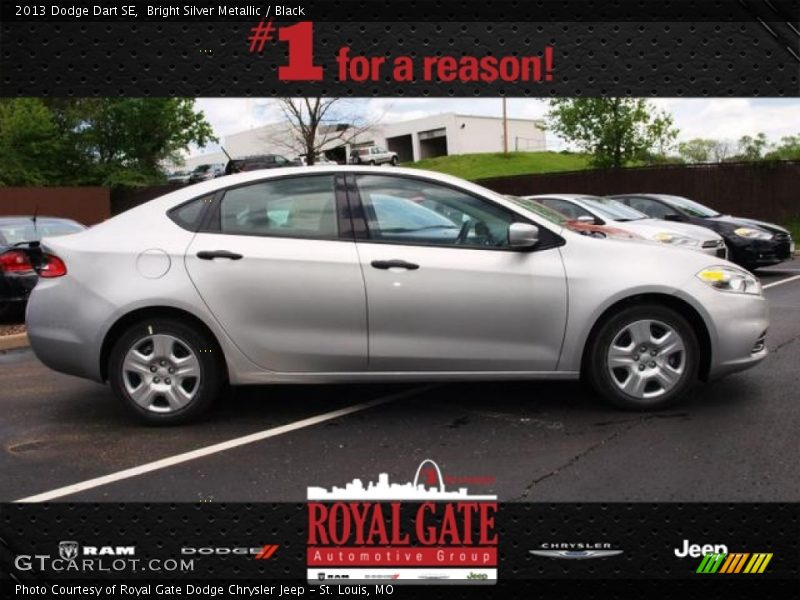 Bright Silver Metallic / Black 2013 Dodge Dart SE
