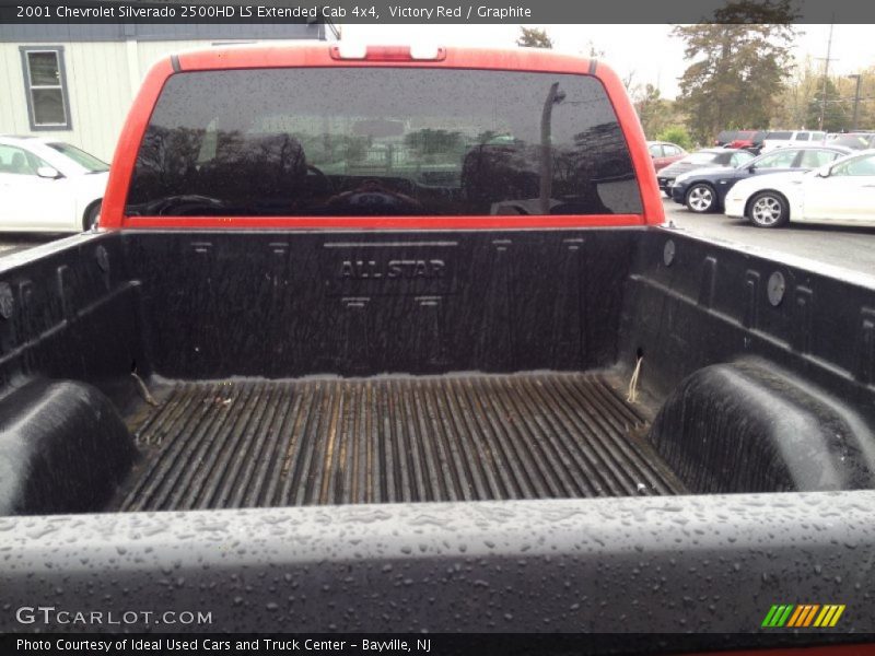 Victory Red / Graphite 2001 Chevrolet Silverado 2500HD LS Extended Cab 4x4