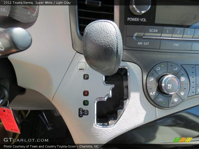 Super White / Light Gray 2012 Toyota Sienna