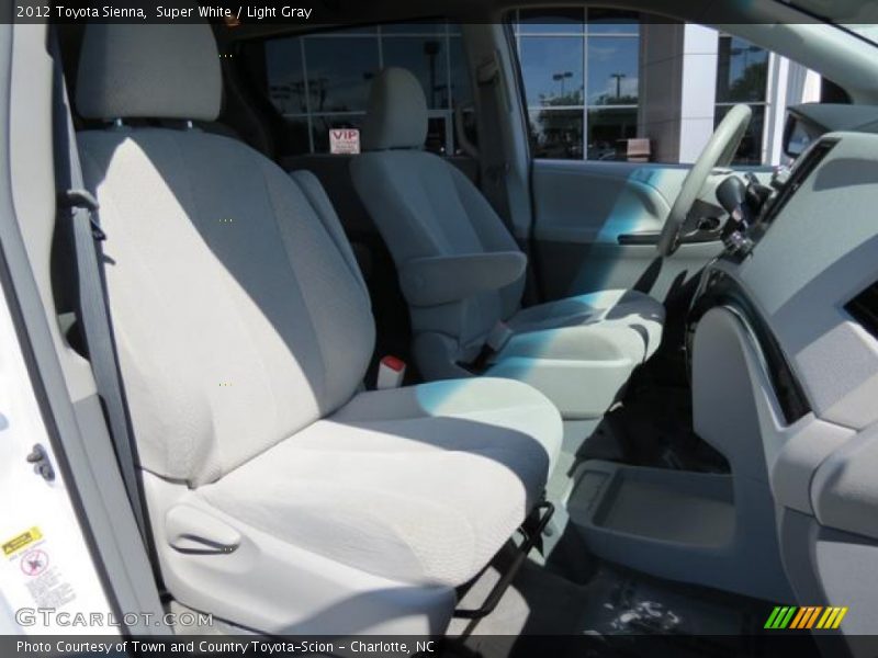 Super White / Light Gray 2012 Toyota Sienna