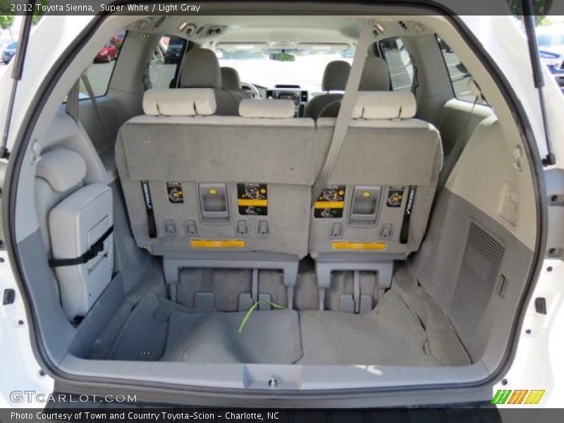 Super White / Light Gray 2012 Toyota Sienna