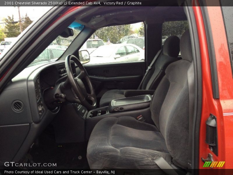 Front Seat of 2001 Silverado 2500HD LS Extended Cab 4x4