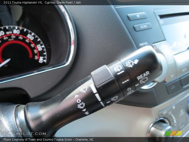 Cypress Green Pearl / Ash 2011 Toyota Highlander V6
