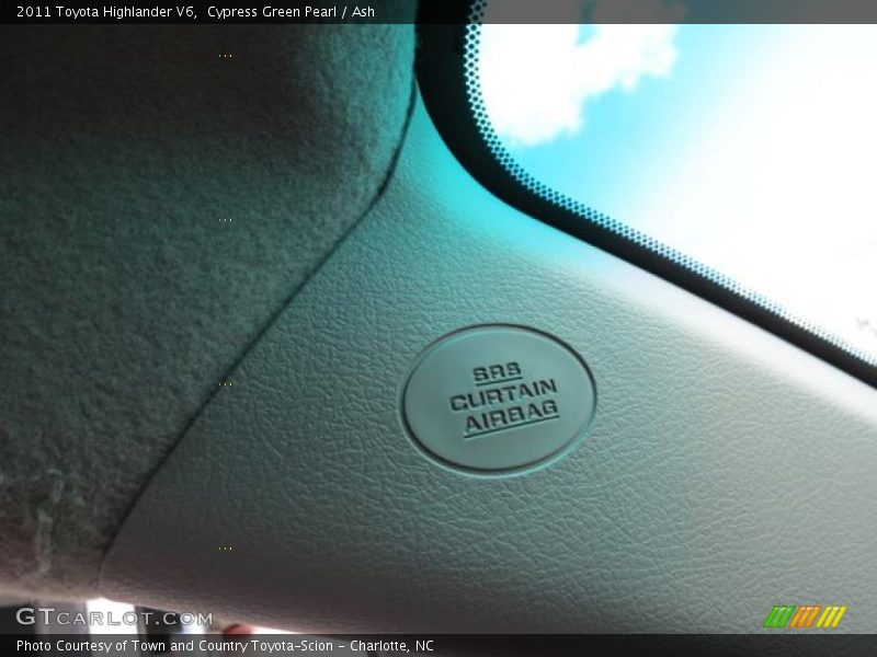 Cypress Green Pearl / Ash 2011 Toyota Highlander V6