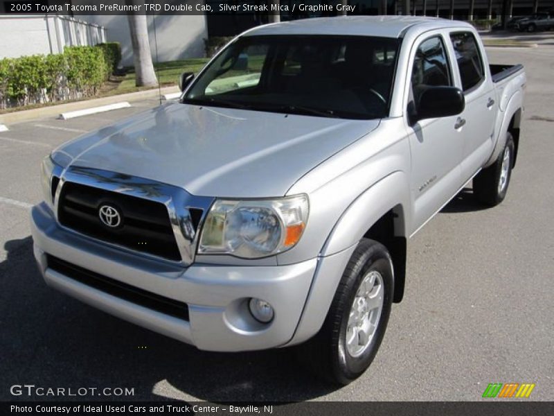 Silver Streak Mica / Graphite Gray 2005 Toyota Tacoma PreRunner TRD Double Cab