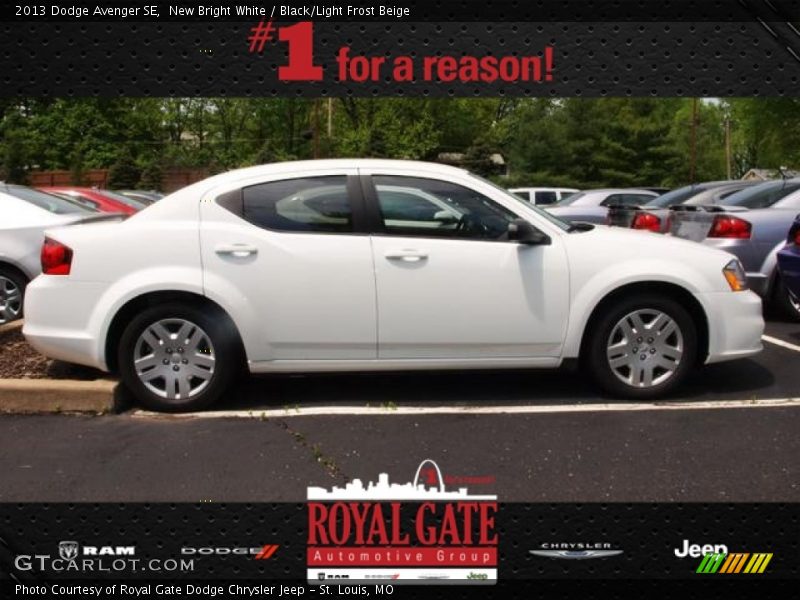 New Bright White / Black/Light Frost Beige 2013 Dodge Avenger SE