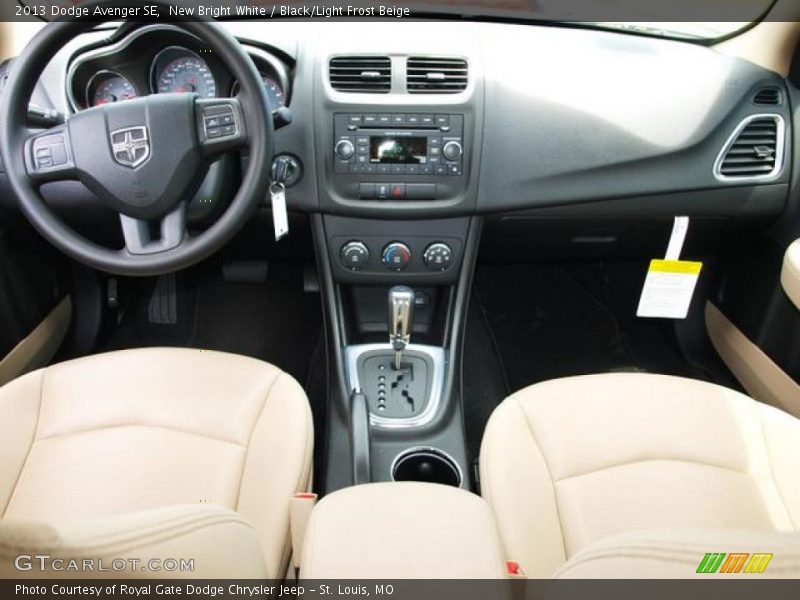 New Bright White / Black/Light Frost Beige 2013 Dodge Avenger SE