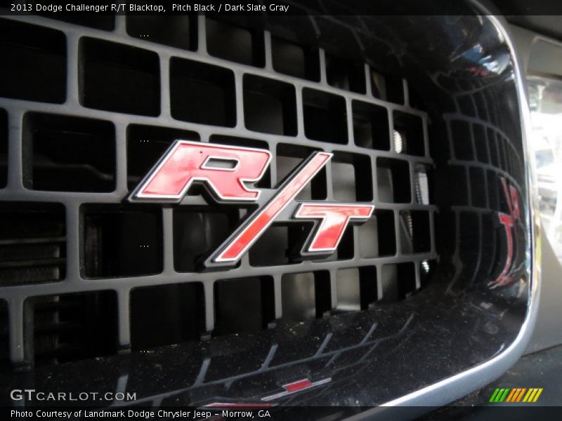 Pitch Black / Dark Slate Gray 2013 Dodge Challenger R/T Blacktop