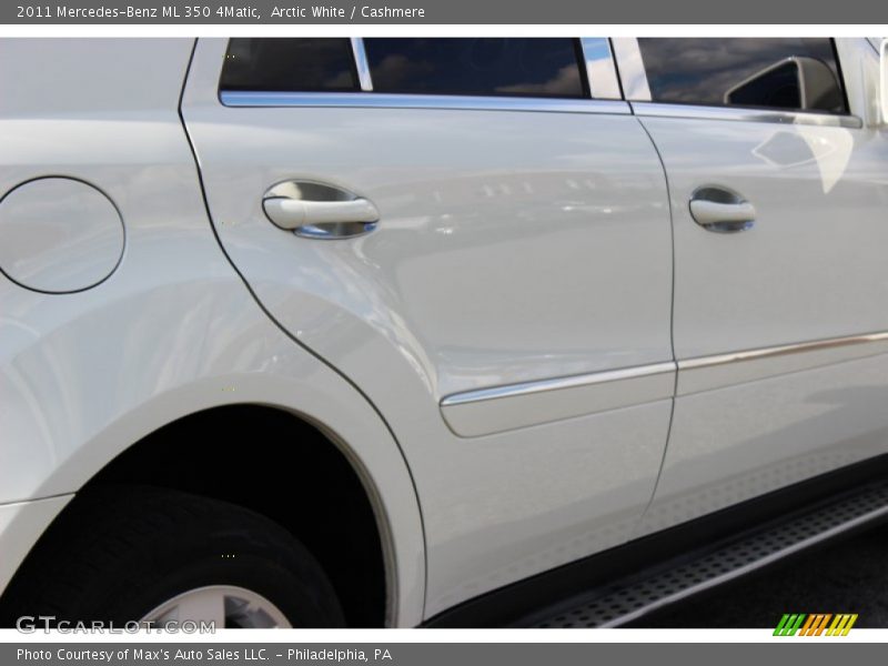 Arctic White / Cashmere 2011 Mercedes-Benz ML 350 4Matic