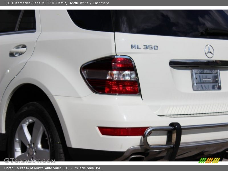 Arctic White / Cashmere 2011 Mercedes-Benz ML 350 4Matic