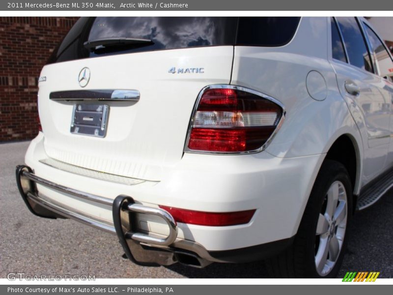 Arctic White / Cashmere 2011 Mercedes-Benz ML 350 4Matic