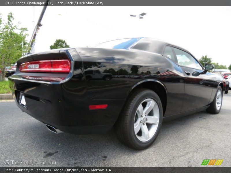 Pitch Black / Dark Slate Gray 2013 Dodge Challenger SXT