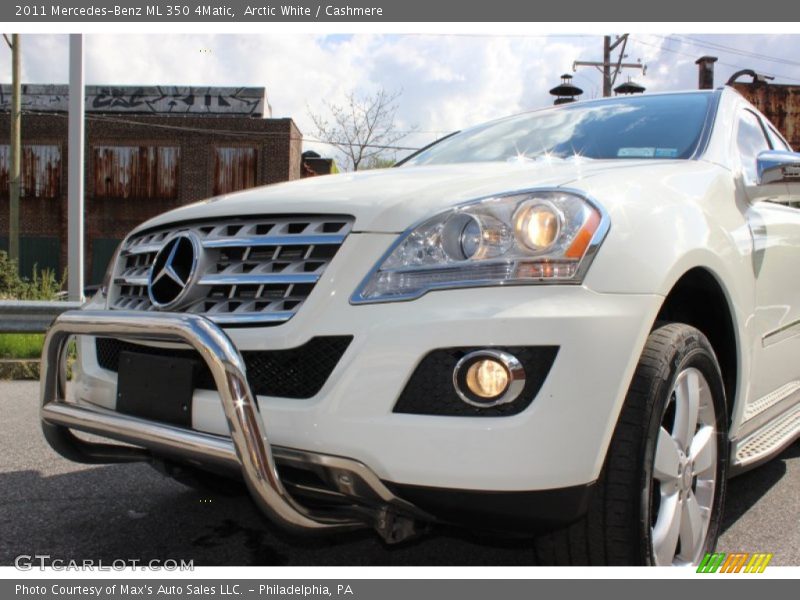 Arctic White / Cashmere 2011 Mercedes-Benz ML 350 4Matic