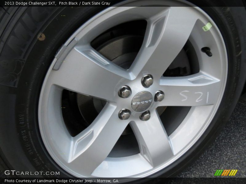 Pitch Black / Dark Slate Gray 2013 Dodge Challenger SXT