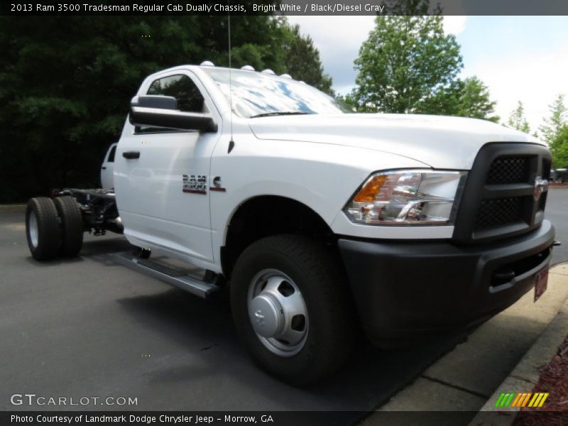Bright White / Black/Diesel Gray 2013 Ram 3500 Tradesman Regular Cab Dually Chassis