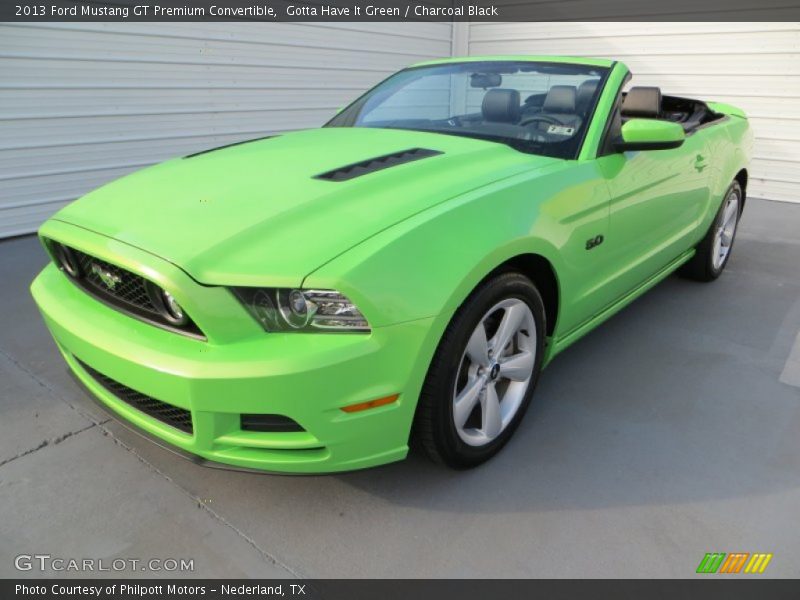 Front 3/4 View of 2013 Mustang GT Premium Convertible