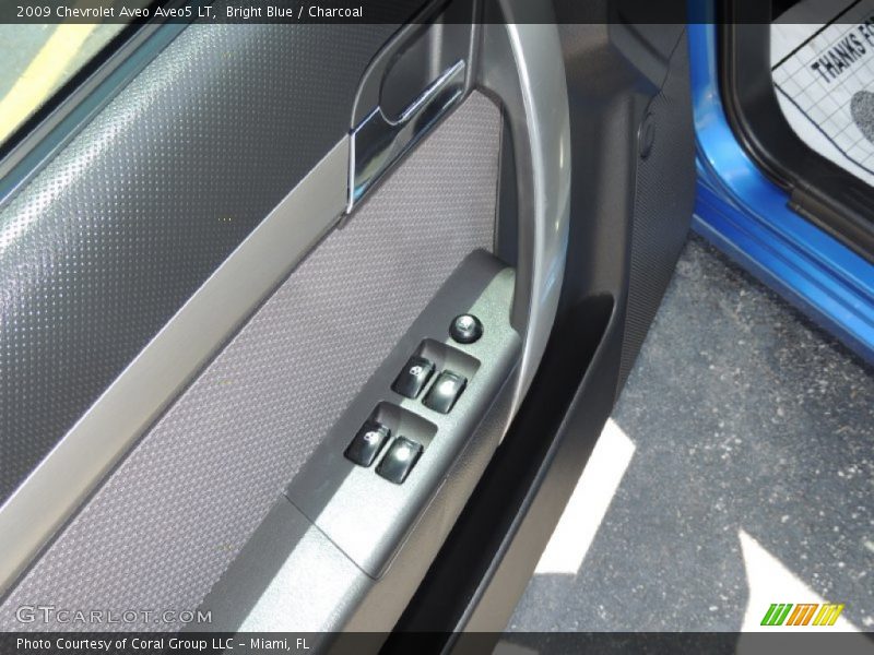 Bright Blue / Charcoal 2009 Chevrolet Aveo Aveo5 LT