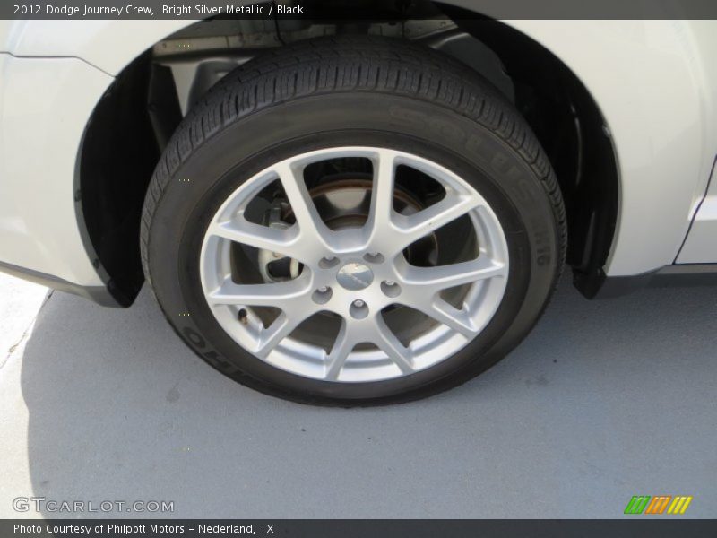 Bright Silver Metallic / Black 2012 Dodge Journey Crew